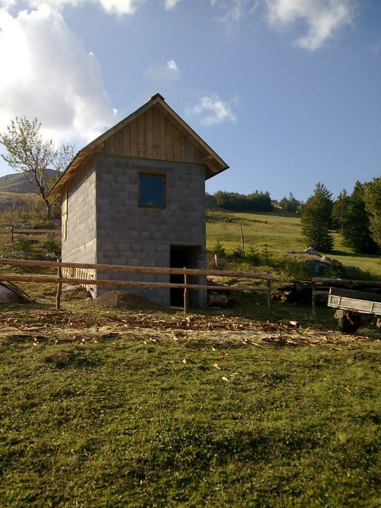 Lovačka koliba Jadovnik